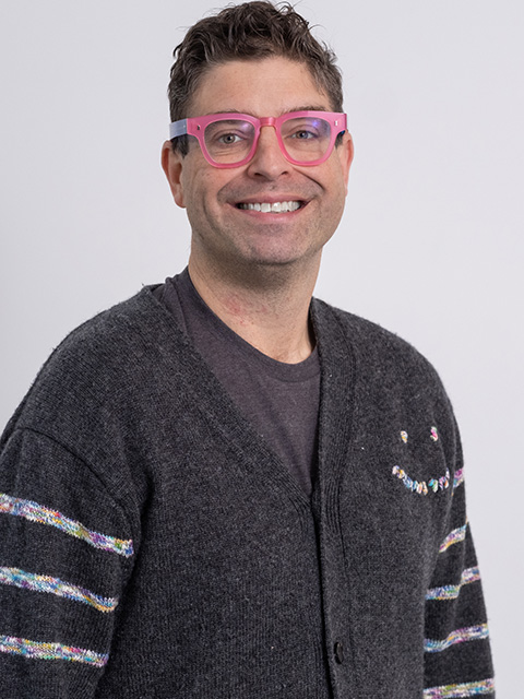 Portrait photograph of staff memeber, Robert Schmidt III